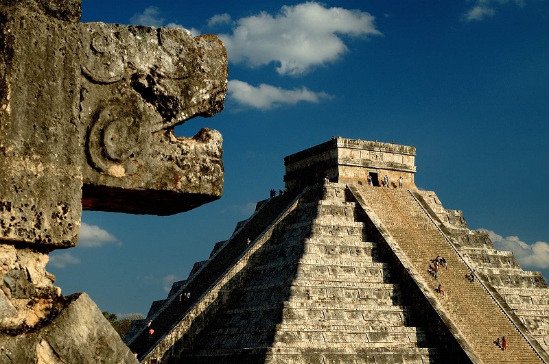 Khám phá nền văn minh Maya với kim tự tháp Chichen Itza