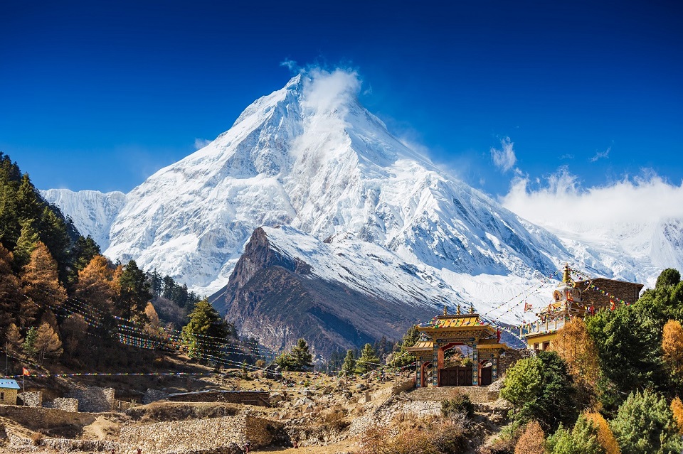 Ngọn núi Everest, Nepal