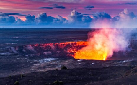 Trải nghiệm độc đáo, khám phá công viên núi lửa tại Hawaii